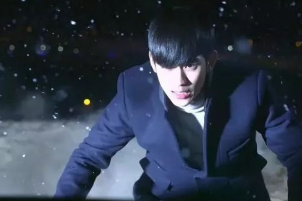 如何评价《爱的迫降》？