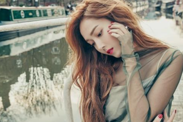 郑秀妍为什么退团