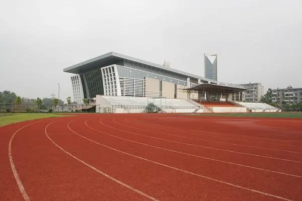 唐山师范学院通报:对石文瑛依规严肃处理,从其言论中暴露出了哪些问题?