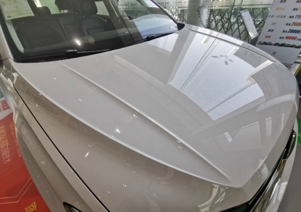 什么是汽车引擎盖上的加强筋