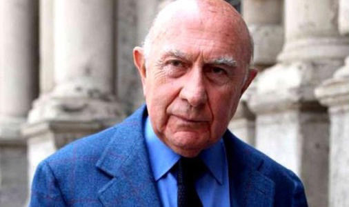 意大利米兰时装周创始人去世，生前有过哪些“壮举”？