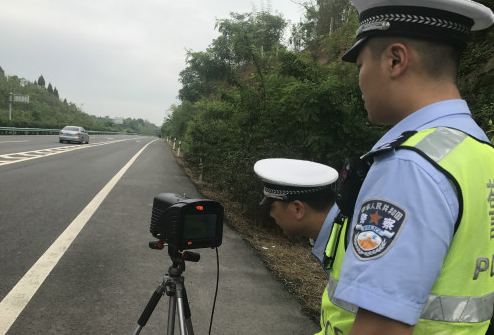 车辆移动测速是怎样测的