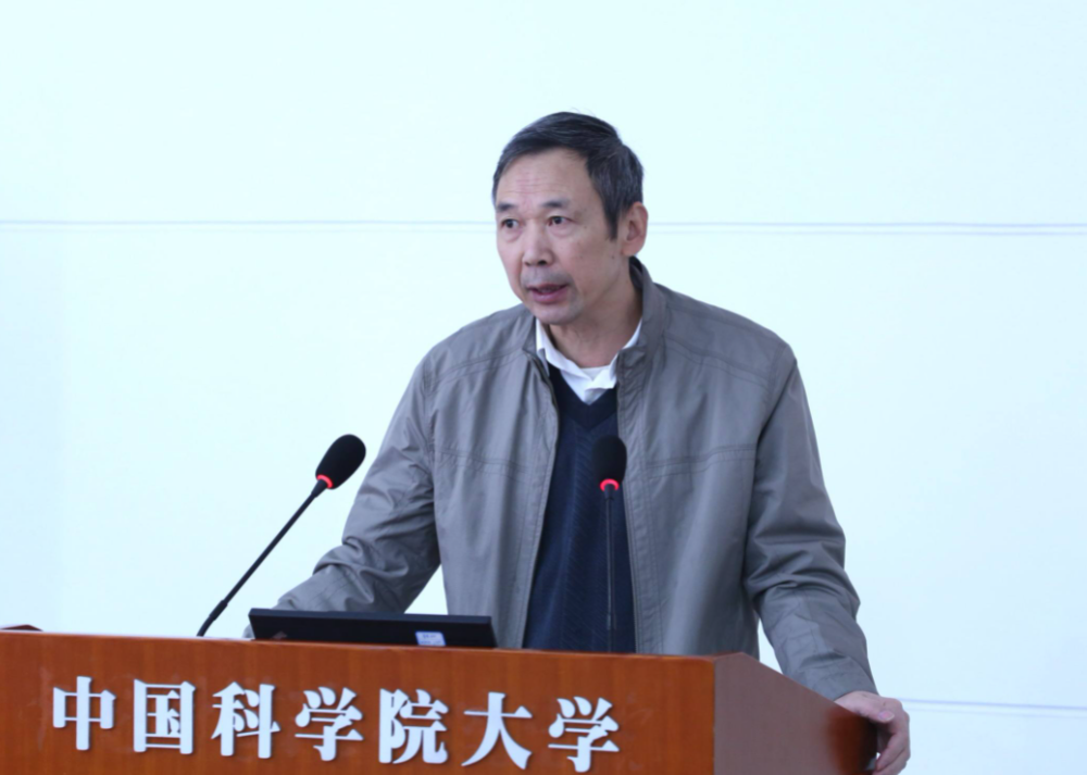 席南华的数学水平