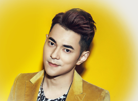 风云雄霸天下1中‘绝天’的扮演者是？？