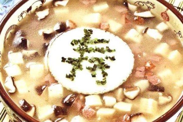 孔府菜的代表名菜是什么?