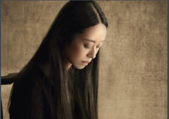 女作家素黑的真名及简历