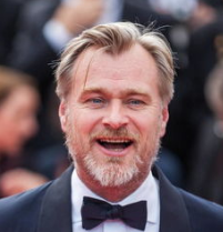 如果克里斯托弗•诺兰离开华纳兄弟,他应该与哪家电影公司合作?