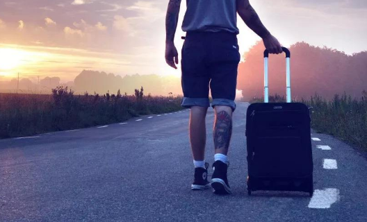 get off是什么意思？