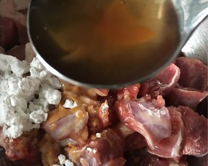 烤羊肉串腌制方法？