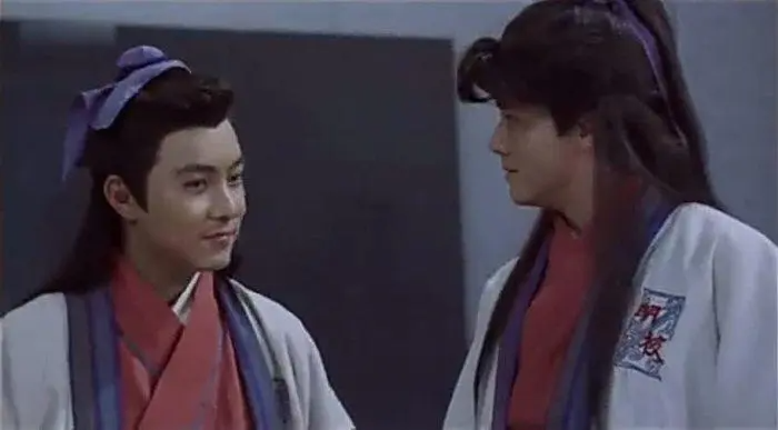 《伦文叙老点柳先开》对联是什么？