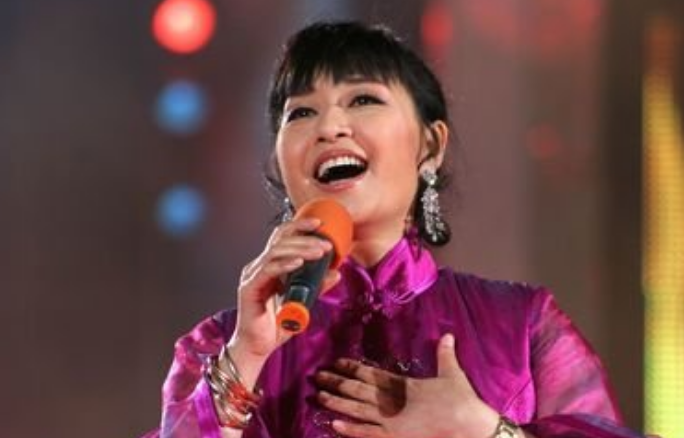 帕米尔我的家乡多么美的歌词