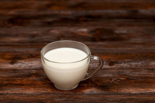 用电焊焊接时闪伤了眼睛,如何快速治疗?