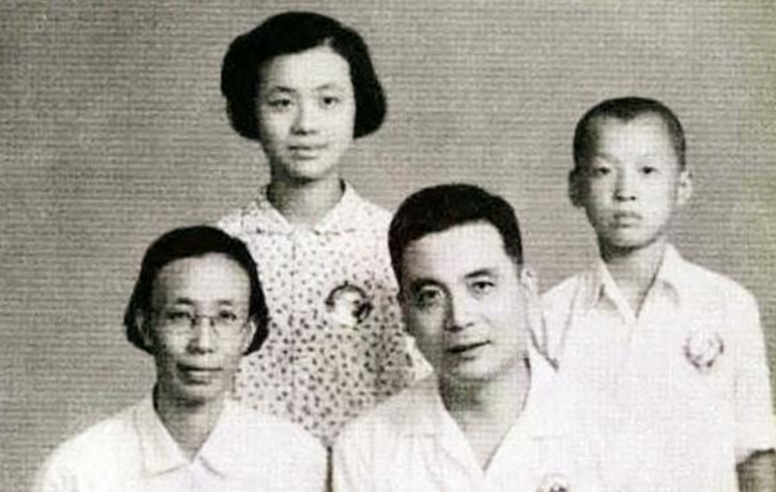 邓志典1977考上大学1985美国