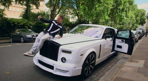 “富家子弟,阔绰弟子”是什么意思