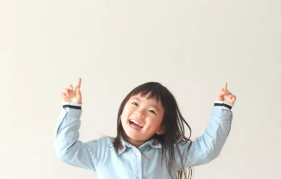 zoey英文名怎么读？