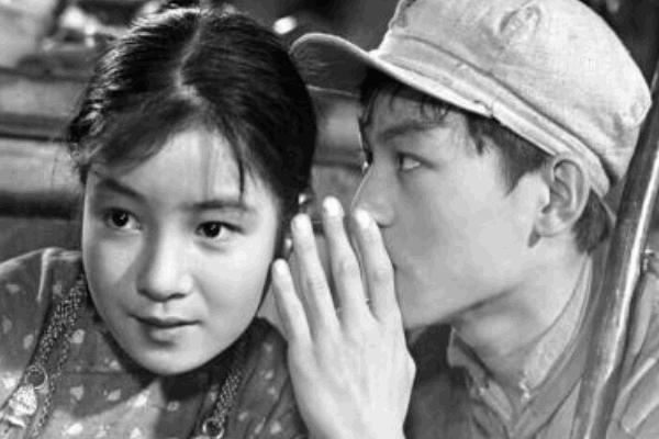 共产儿童团歌出自哪个电影