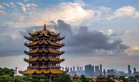 湖北面积和人口是多少？