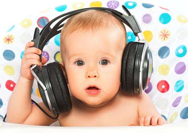 新生宝宝听什么音乐好,适合新生儿听的音乐有哪些?