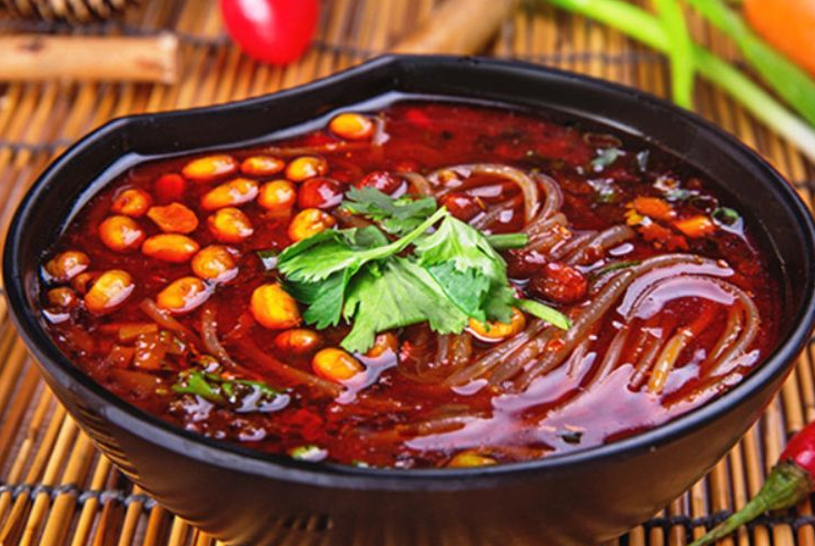 一碗酸辣粉的热量是多少？