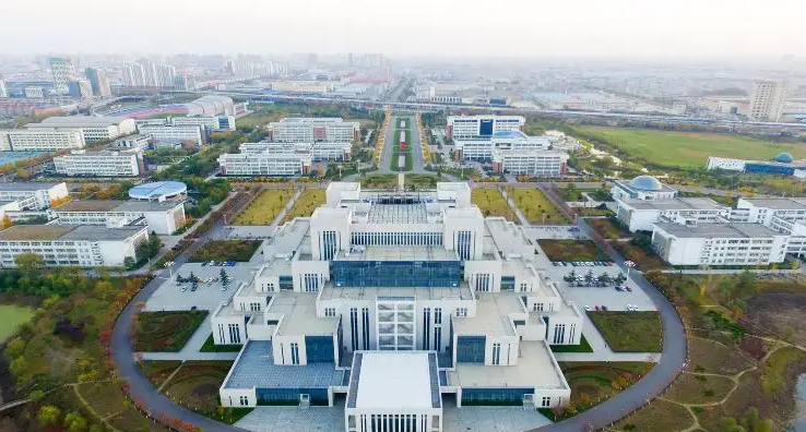 临沂大学几本？