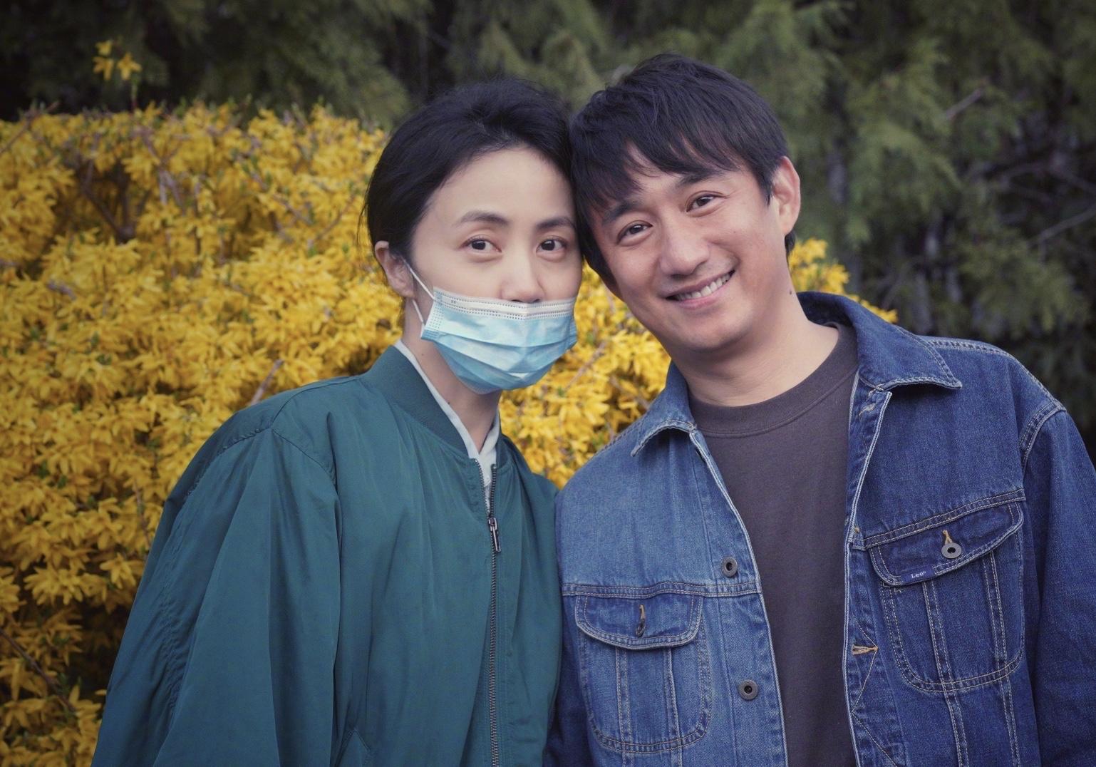 同居7年后甩掉董卿，如今56岁娶了小20岁的漂亮娇妻 ，他是谁？