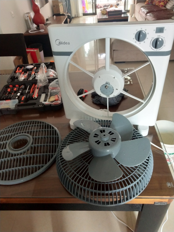 美的电风扇头拆卸图解法