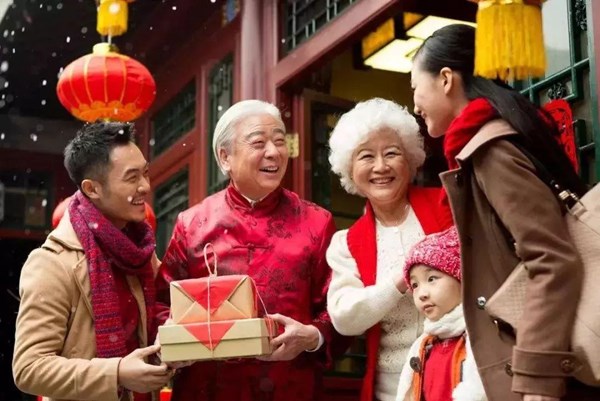 人大代表建议春节假期延长至10天,你觉得春节假期几天最合适?