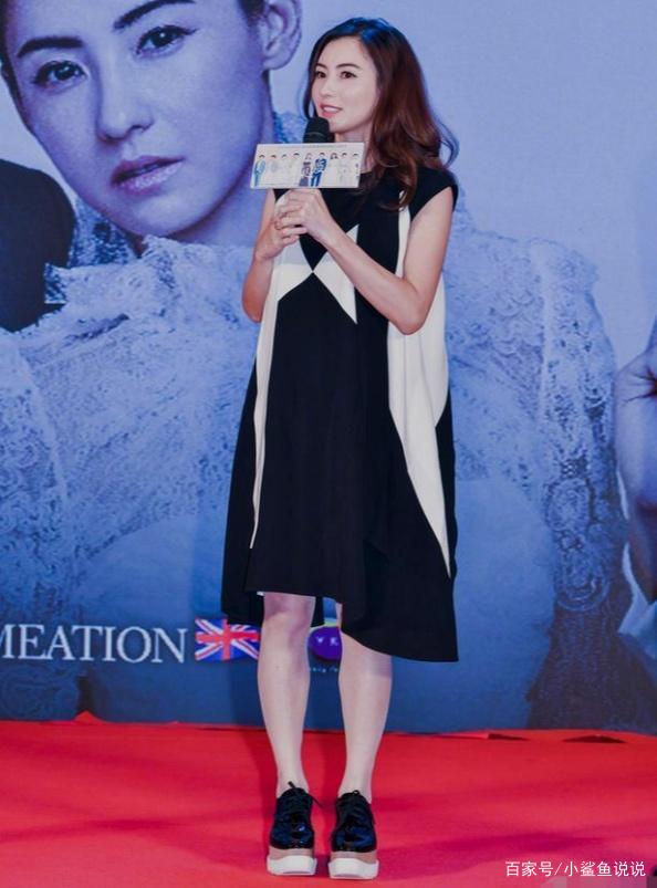 张柏芝开通微博了!发布的第一条微博,宣布了一件什么事呢?