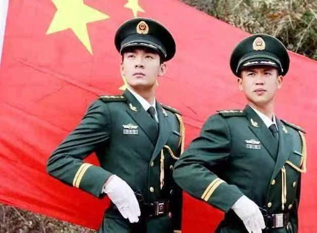 戎装是什么意思