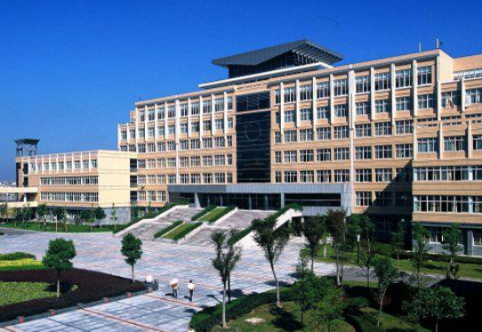 宁波纺织是正规大学吗