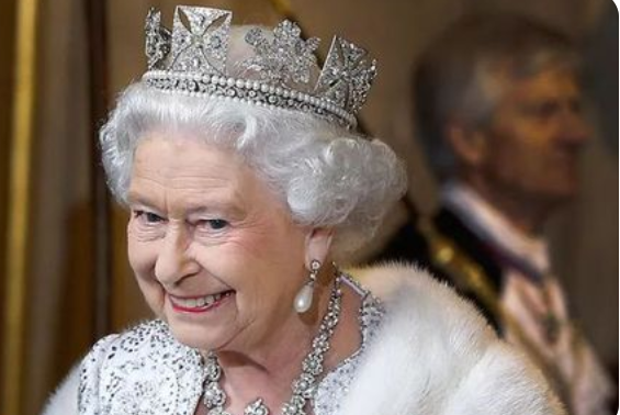 英国女王的权力是什么啊?
