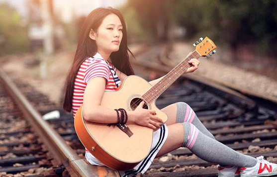 吉他初学者适合弹的歌都有什么？