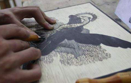 木刻版画 需要什么工具？？ 谢谢