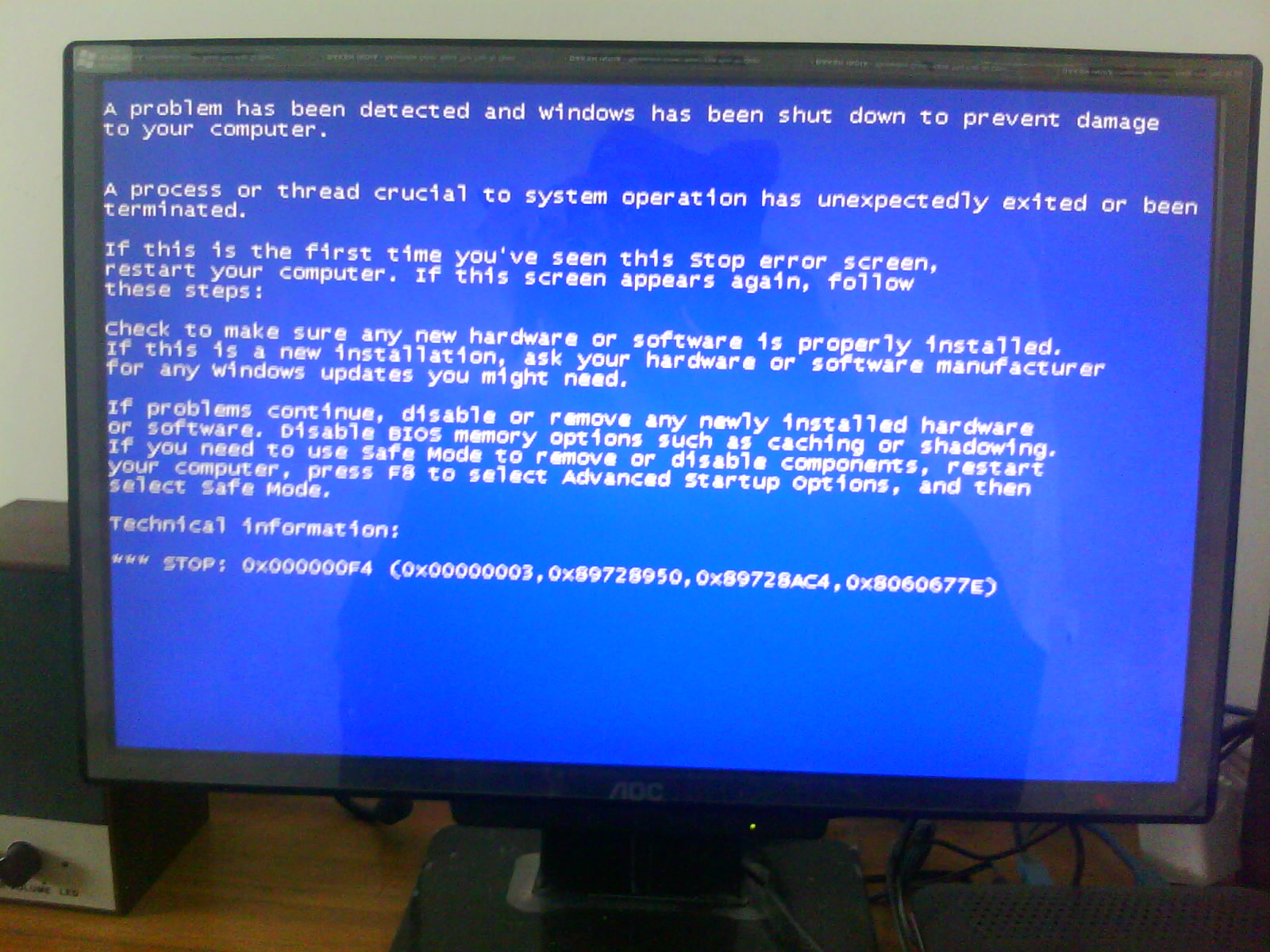 我的电脑出了故障用英语说有哪四种说法？