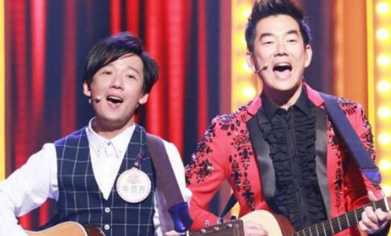 曾因一首歌红遍中国，花一百万整牙后事业仍无起色，阿牛如今咋样了？