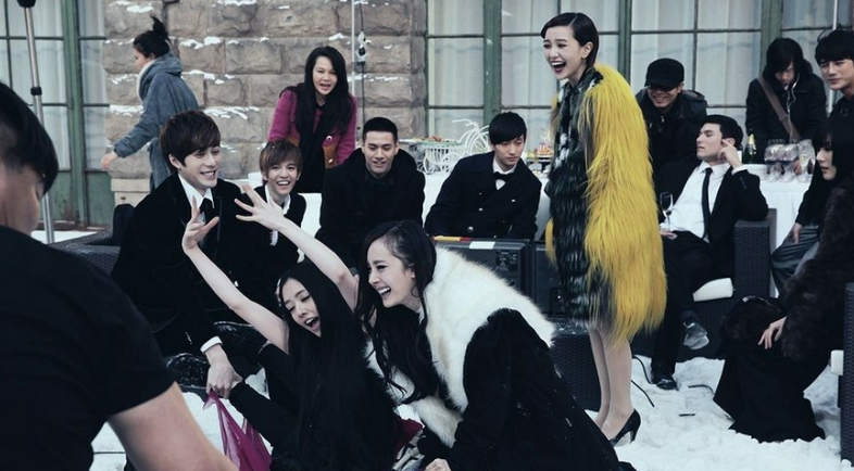 请问小时代2的主要内容有什么，尽量要详细，按顺序说，谢谢