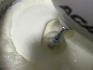 雀巢的淡奶油怎么打发