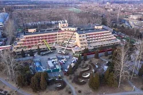 北京小汤山方舱医院启用，该院修建于什么时候？