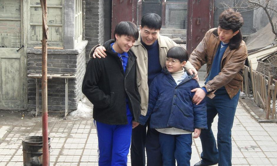 《跪求你是我兄弟》主题曲和片尾曲及歌词