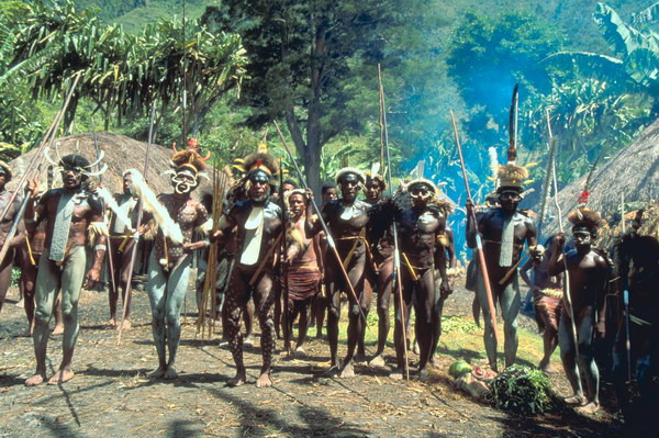 非洲原始部落里,除了女性要进行割礼,男性也需要?