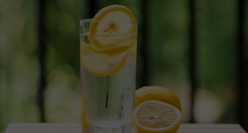 小苏打跟柠檬汁混合在一起是否可以美白牙齿