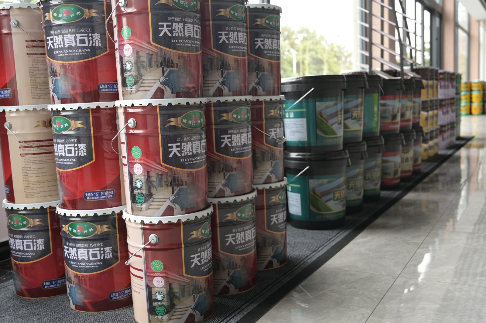 真石漆一平方多少钱?