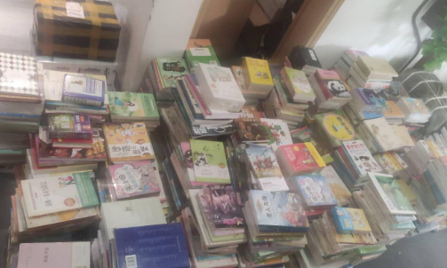 鹿晗将直播收益用于公益项目,他还做过哪些正能量的事?