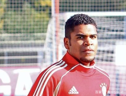 足坛新人一代代,持续向上发展的屈指可数,足坛谁是最为可惜的球员?