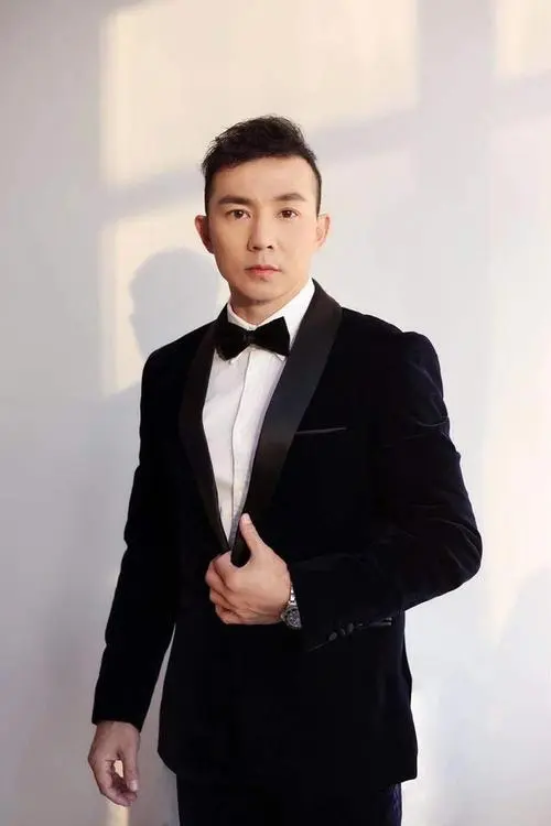 周杰伦好友刘畊宏移居上海,他今后是否会考虑在内地发展?