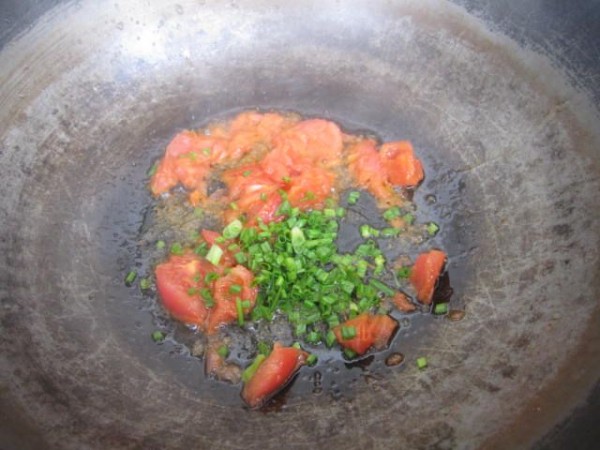 大头菜炒西红柿的做法