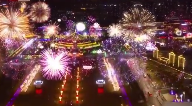 河南元宵晚会是实景拍摄，你觉得河南元宵晚会好看吗？