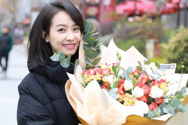 宋茜出演《陌生的恋人》一人分饰两角,你觉得宋茜的演技可以hold住吗?