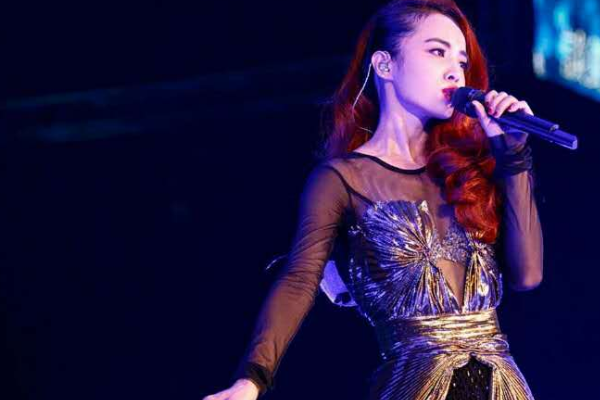 娱乐圈个子最矮的女演员是谁？