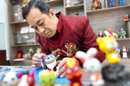 甘肃成县特有的文化产物是?